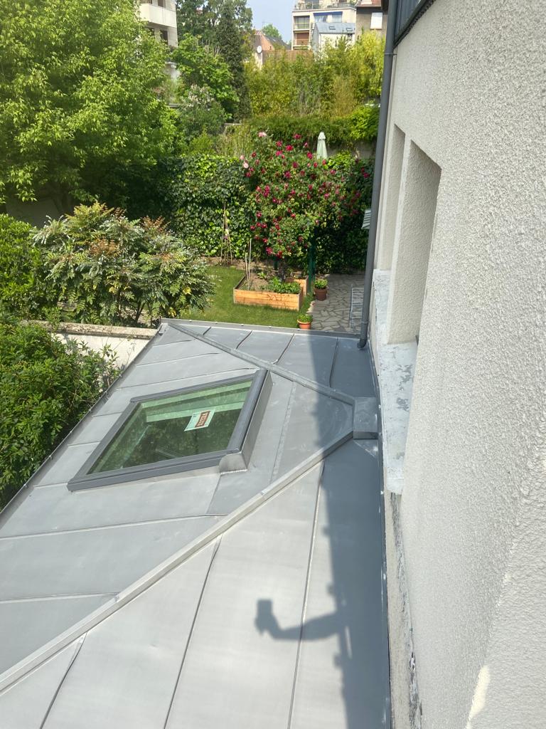 Chantier zinc en joint debout