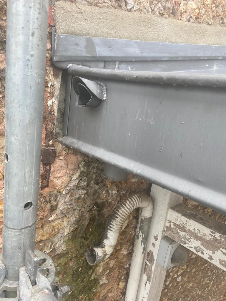 Chantier zinc à tasseau